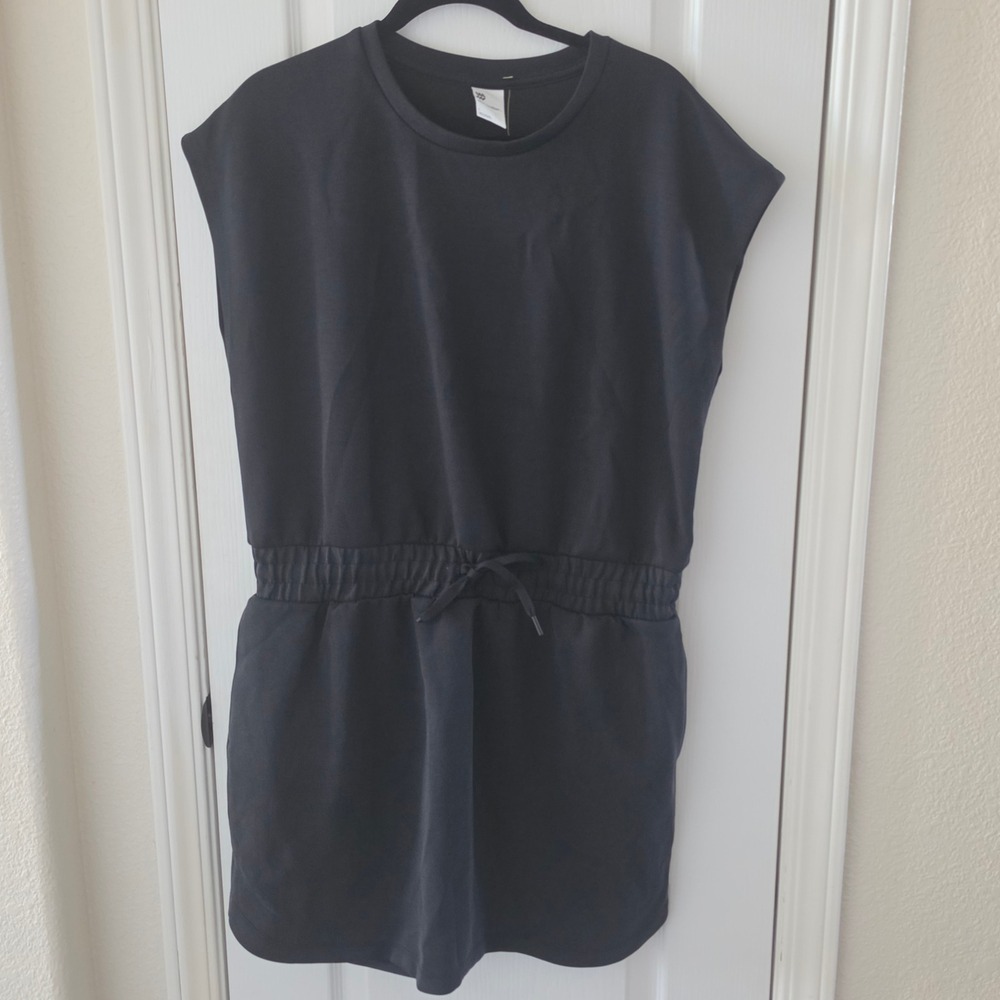 All In Motion Airy Sleek Active Dress Black Large L Drawstring Waist Pocketed